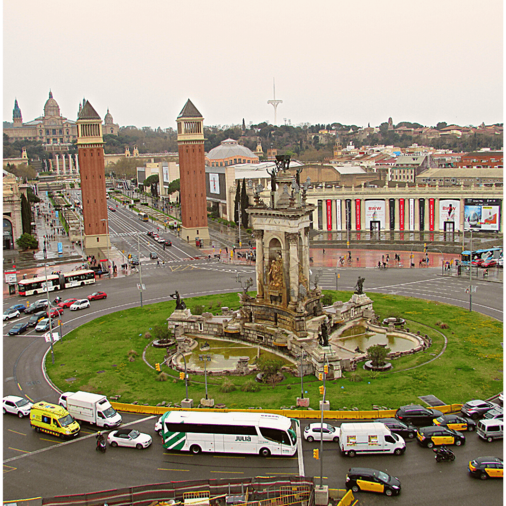 placa de espanya barcelona, roundabout, 