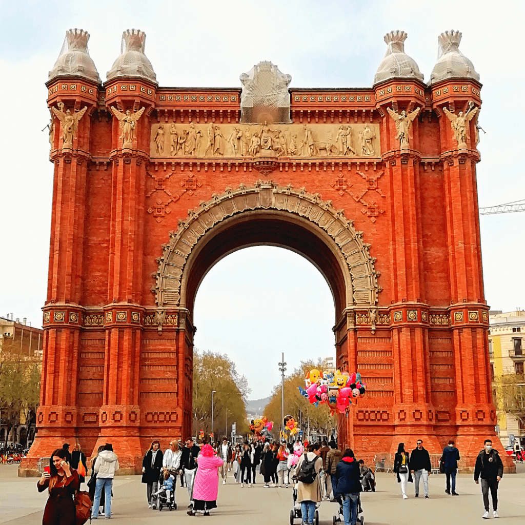 Arc de triomf, Barcelona, promenade