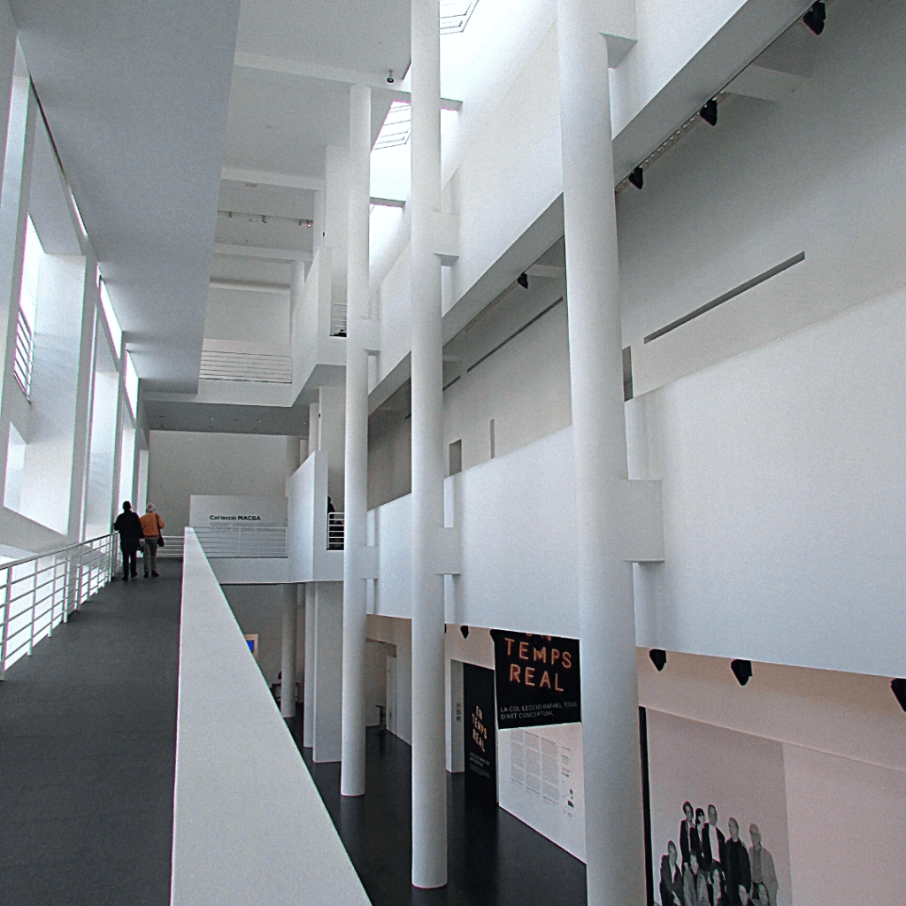 museum, contemporary art, Barcelona, interieur